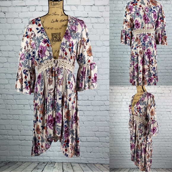 Blue Rain Crinkly Floral Open Front Bell Sleeve Kimono - Picture 1 of 2